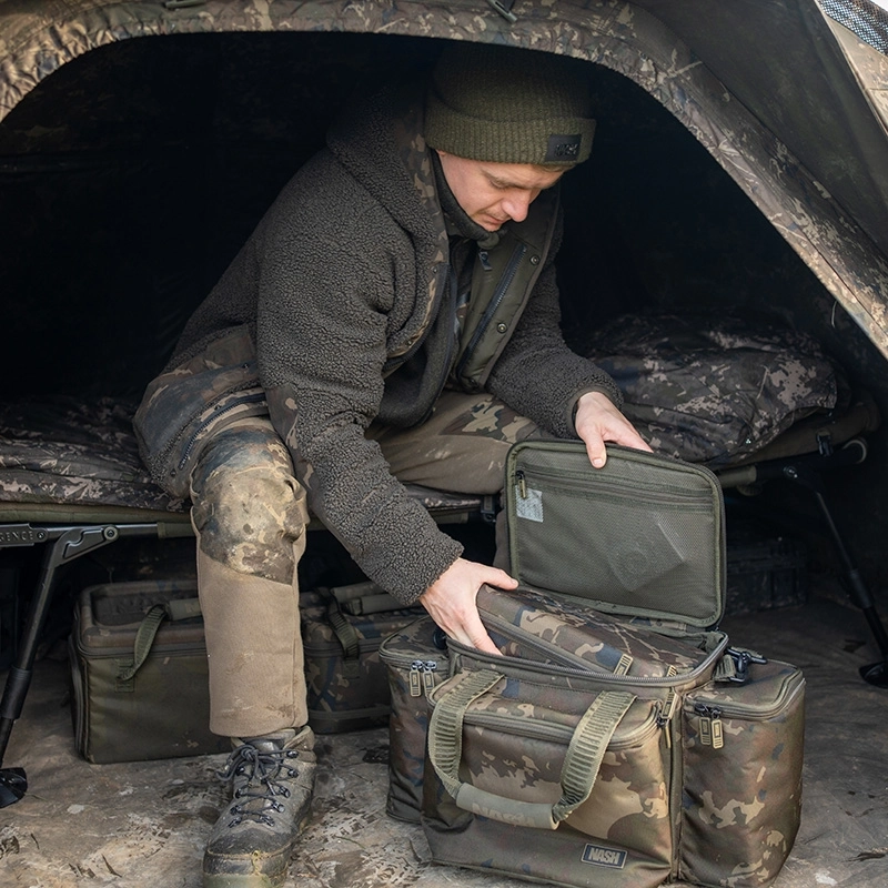 Nash Subterfuge Carryalls